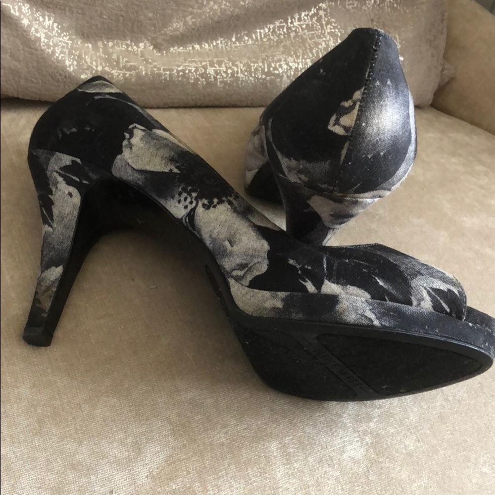 Peep Toe Heels - image 4